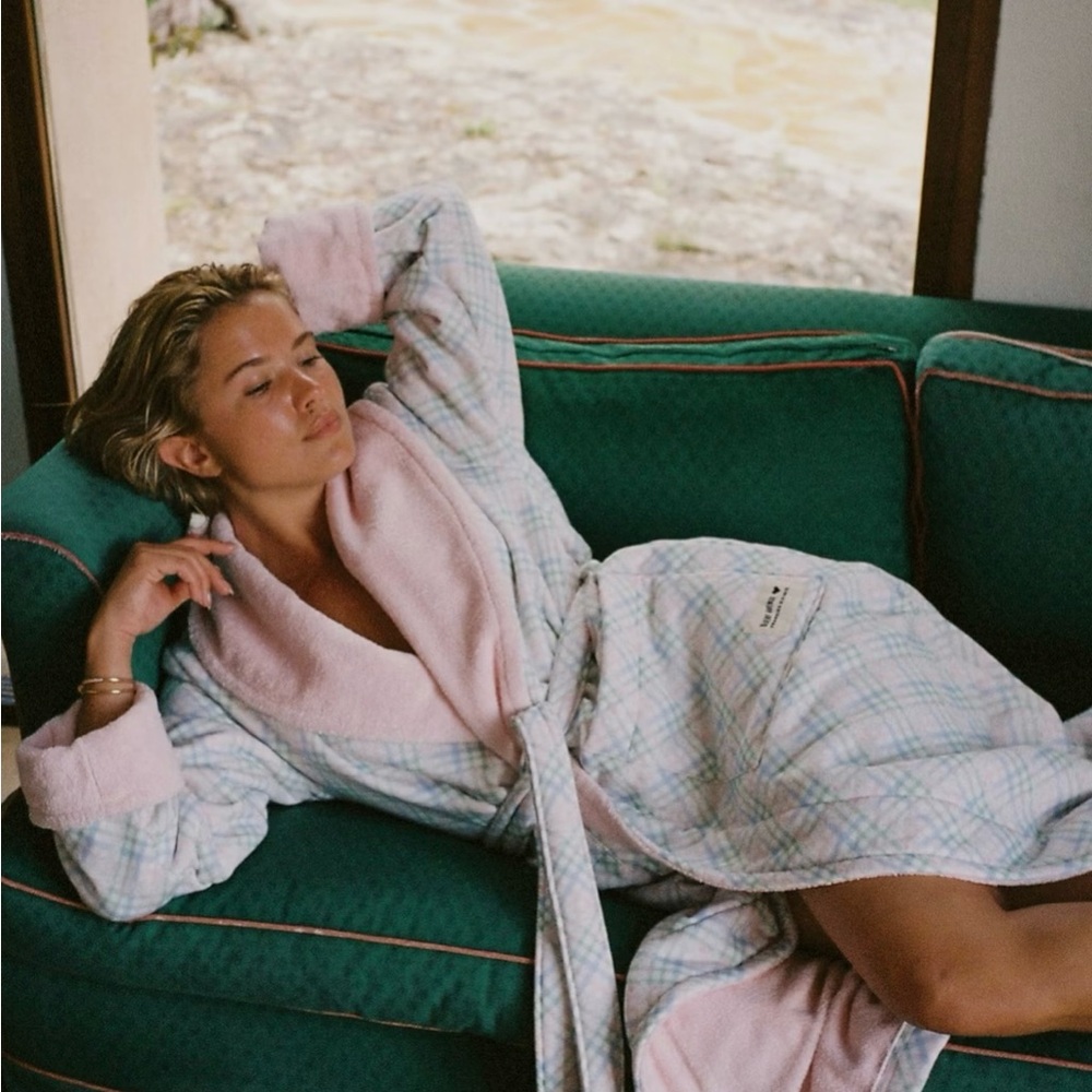 NWT Frankie’s Bikinis x Djerf ROBE